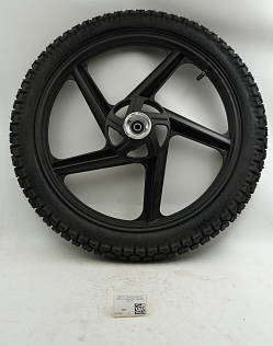 Обод 18" переднего колеса в сборе с покрышкой и камерой Riva S